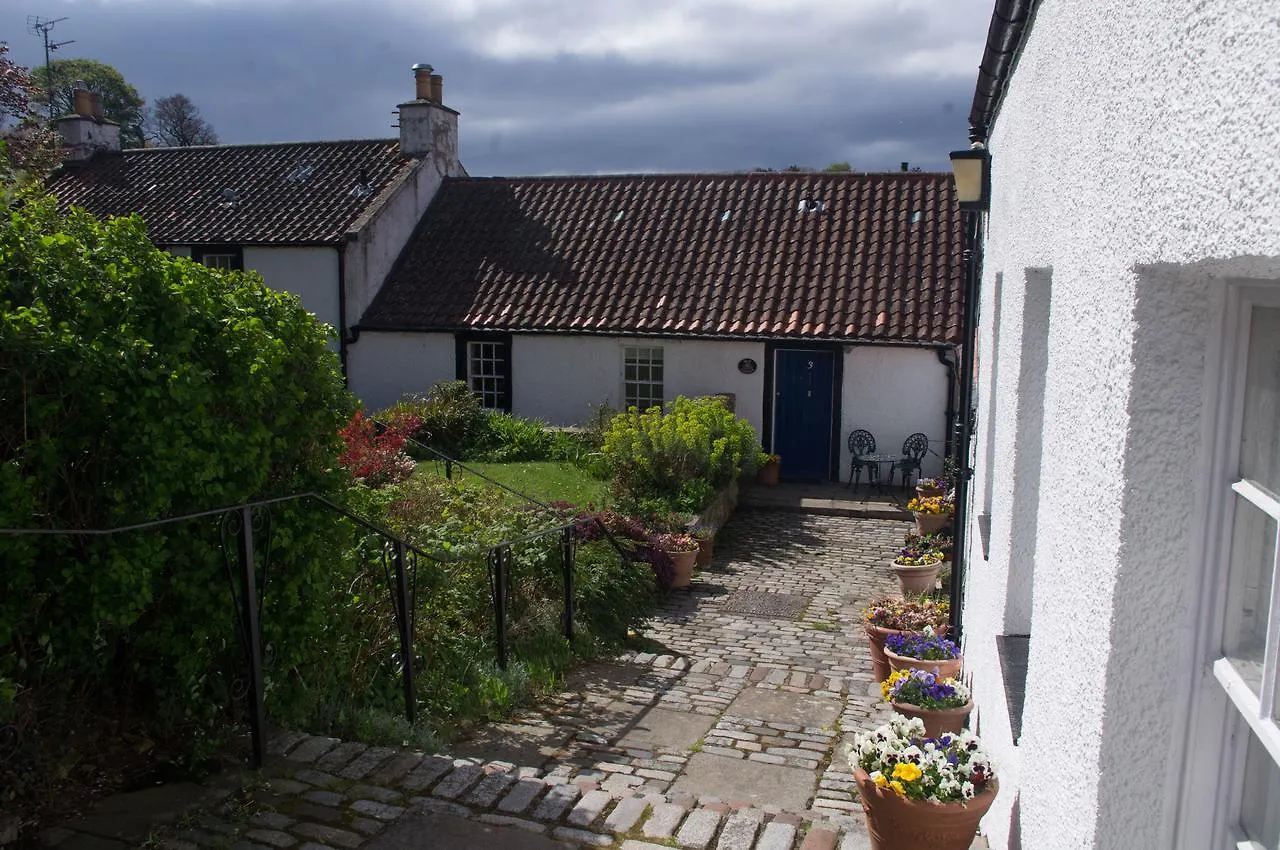 Holiday home Silver Lining - Cottage By The Sea Edinburgh